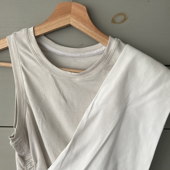 Lululemon All It Takes Tank – Size 4 (Muted Sage Grey, Perfect Condition) - Picture 6 of 8